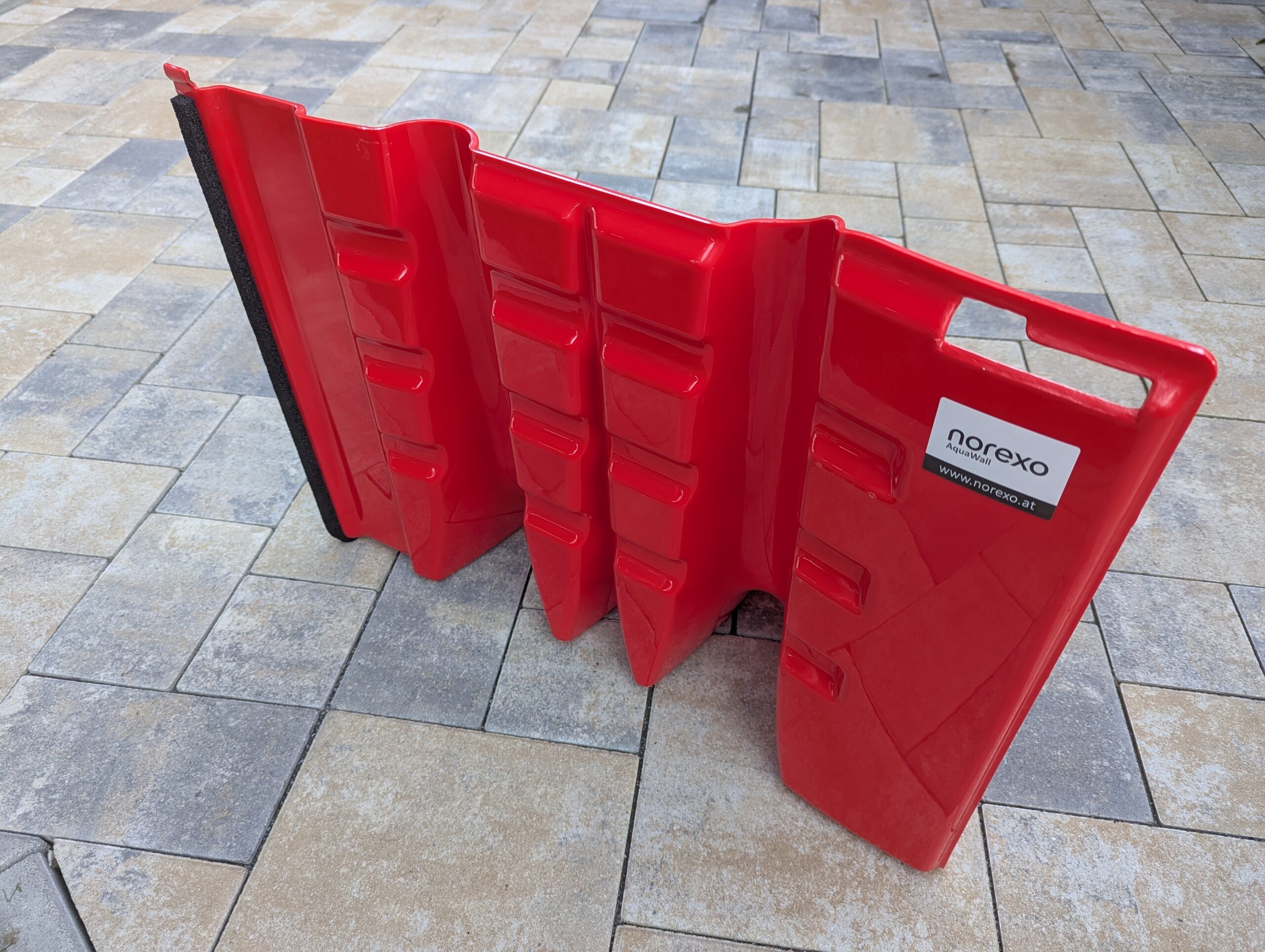 AquaWall – Mobile Hochwasserbarriere – Bild 8